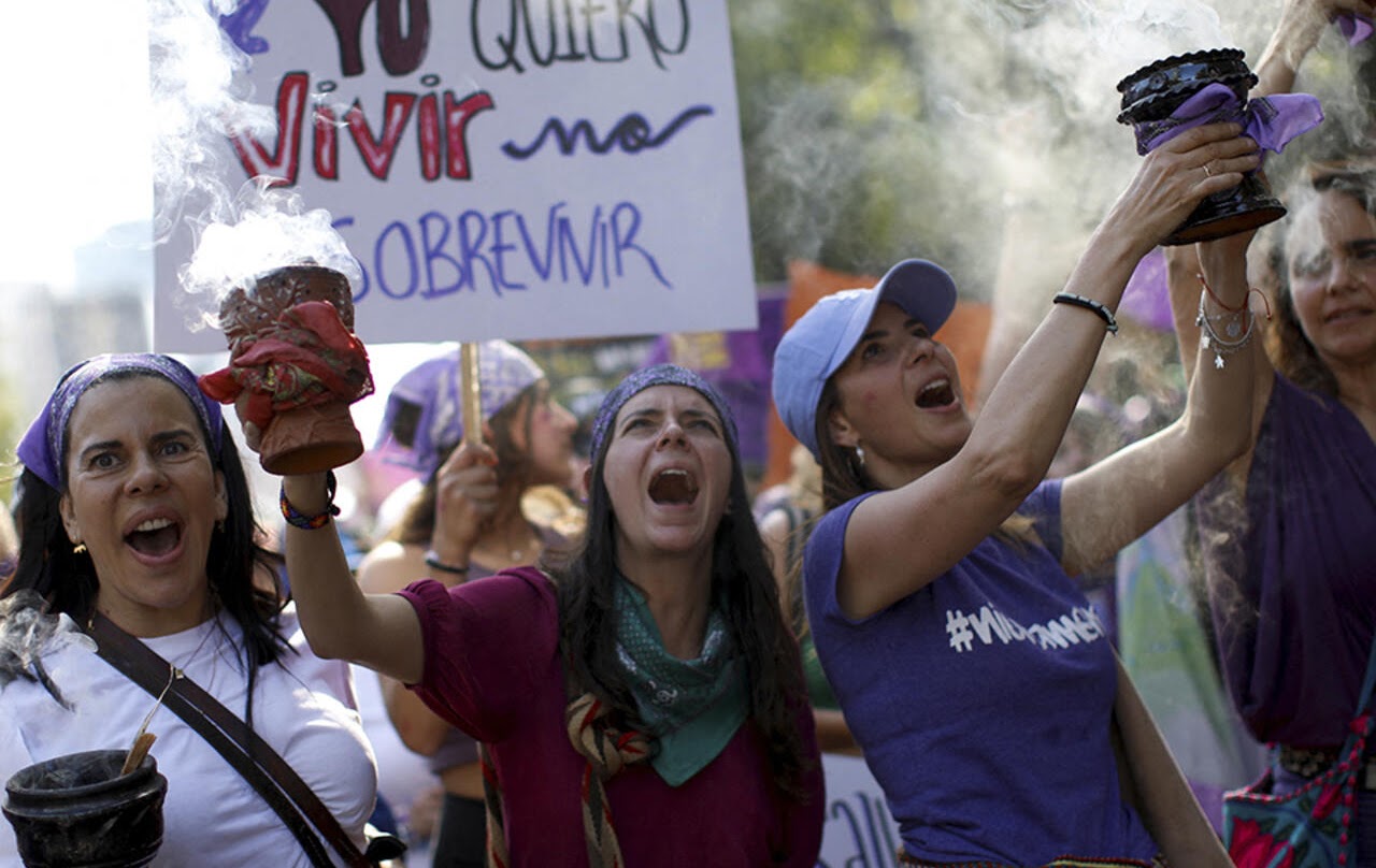 La lucha por los derechos de las mujeres en América Latina: una historia de resistencia y esperanza
